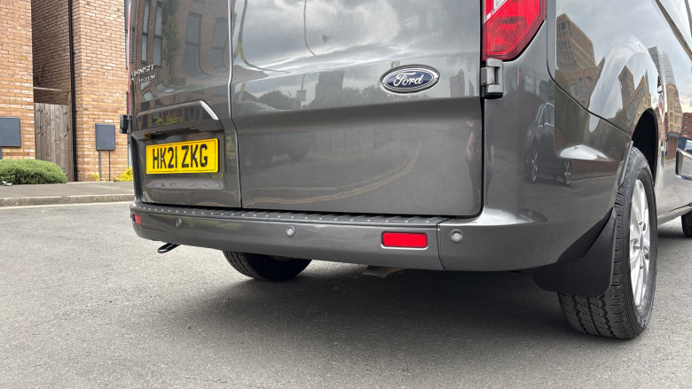 Ford Transit Custom 300 L2 Diesel Fwd 2.0 EcoBlue 170ps Low Roof Limited Van Auto